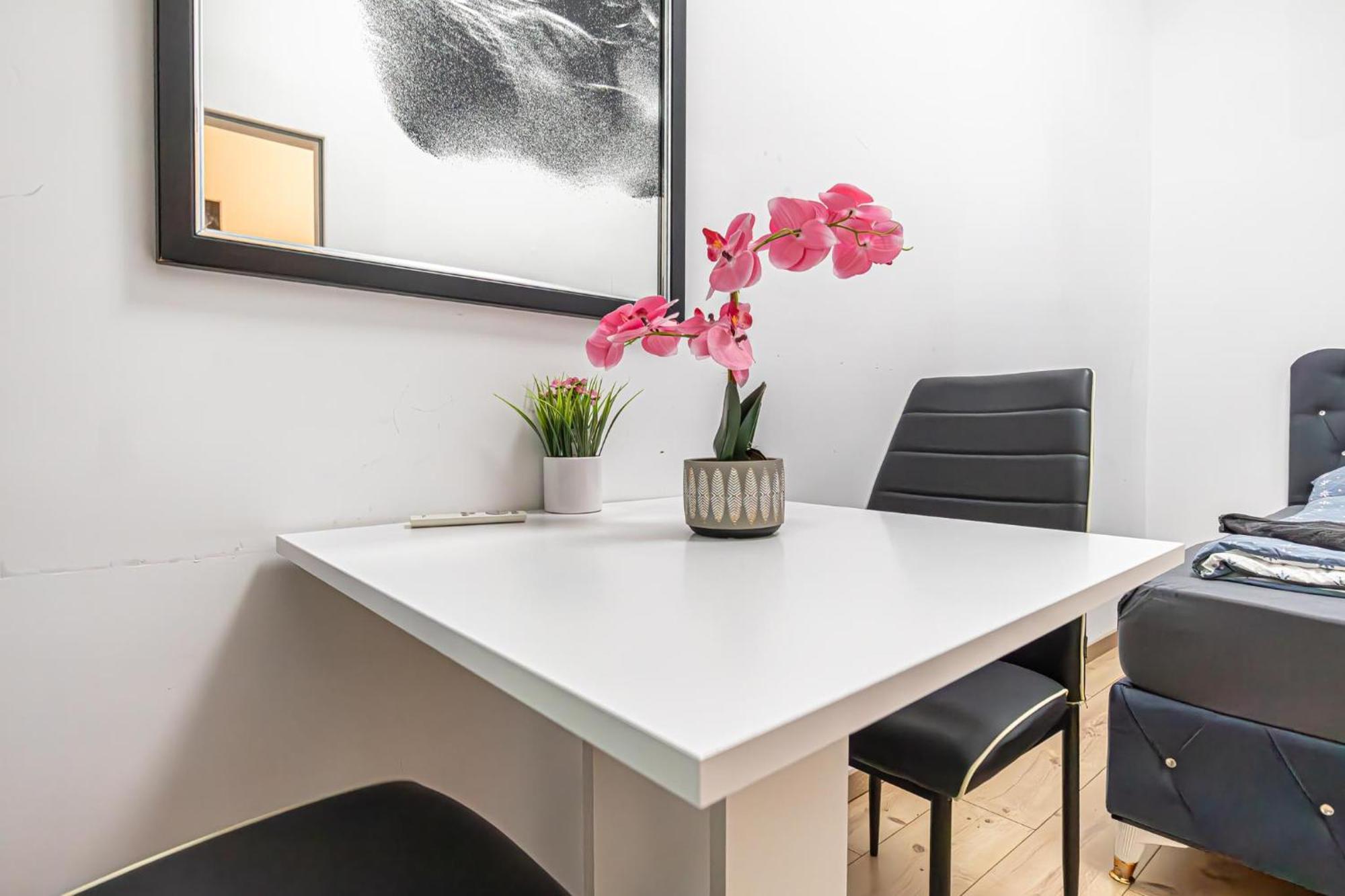 6 Min To Amusement Park - Economy Rooms In Shared Apartment Vienna Esterno foto