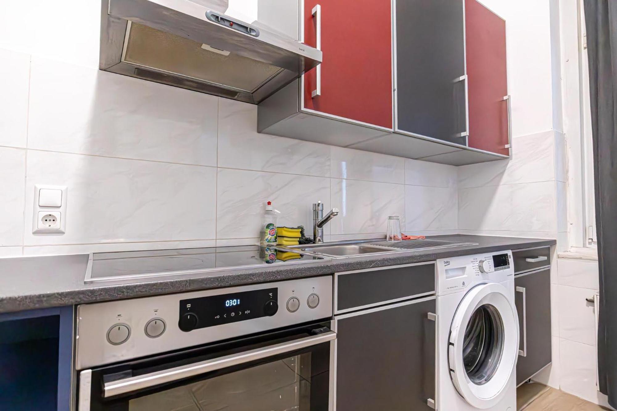 6 Min To Amusement Park - Economy Rooms In Shared Apartment Vienna Esterno foto