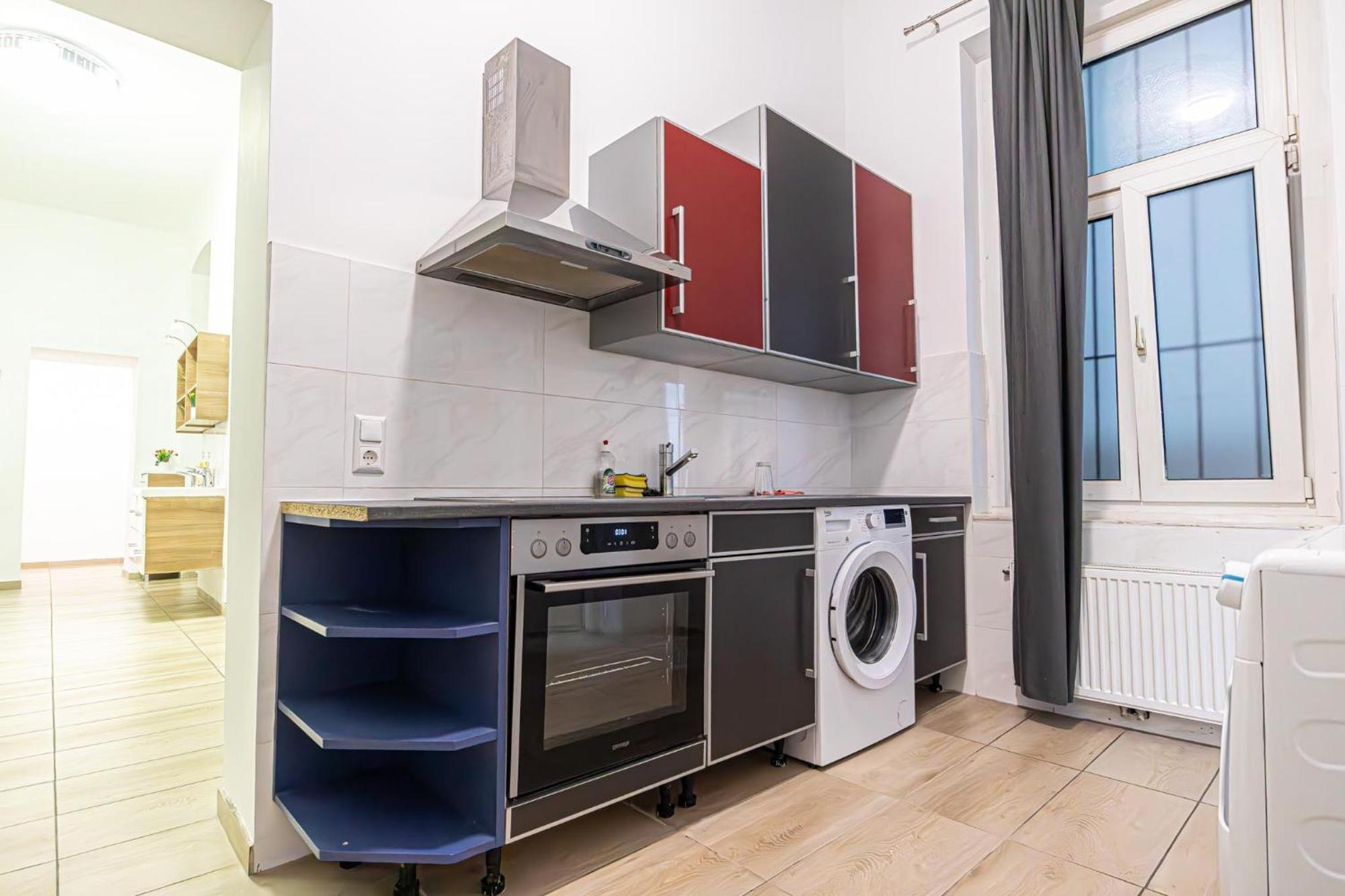 6 Min To Amusement Park - Economy Rooms In Shared Apartment Vienna Esterno foto
