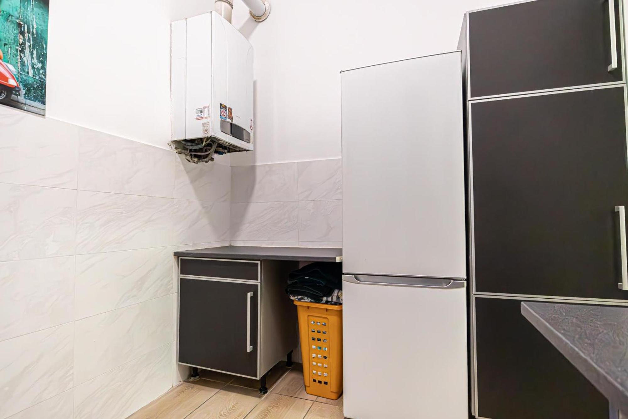 6 Min To Amusement Park - Economy Rooms In Shared Apartment Vienna Esterno foto