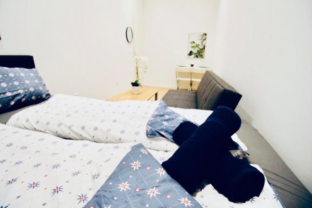 6 Min To Amusement Park - Economy Rooms In Shared Apartment Vienna Esterno foto