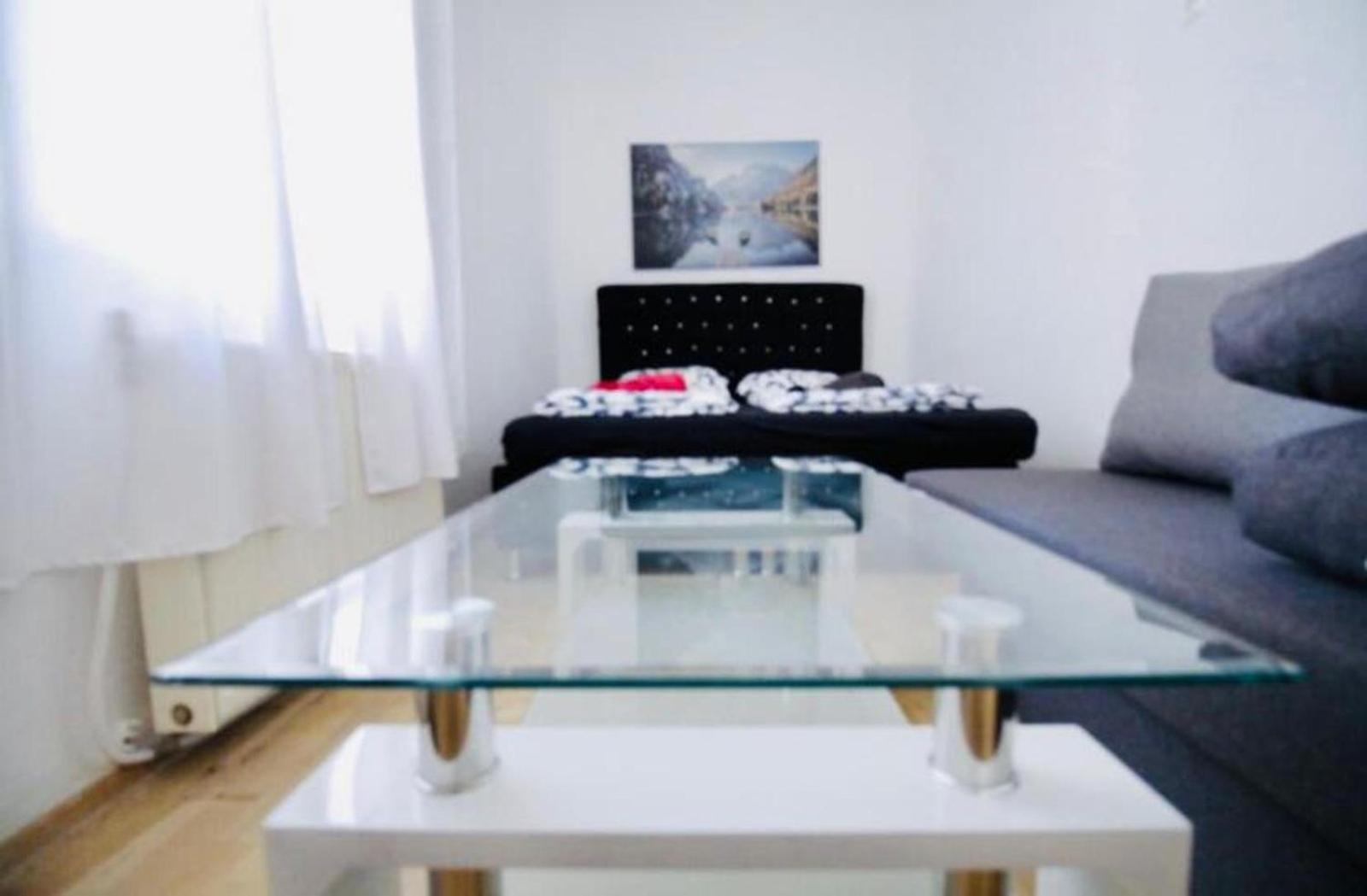 6 Min To Amusement Park - Economy Rooms In Shared Apartment Vienna Esterno foto